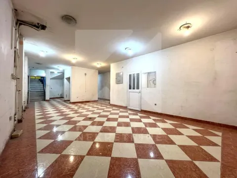 Rent, office space, 450m², Centar, Podgorica - image 16