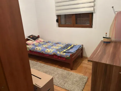 Prodaja, stan, 55m², Stari Aerodrom, Podgorica - image 2