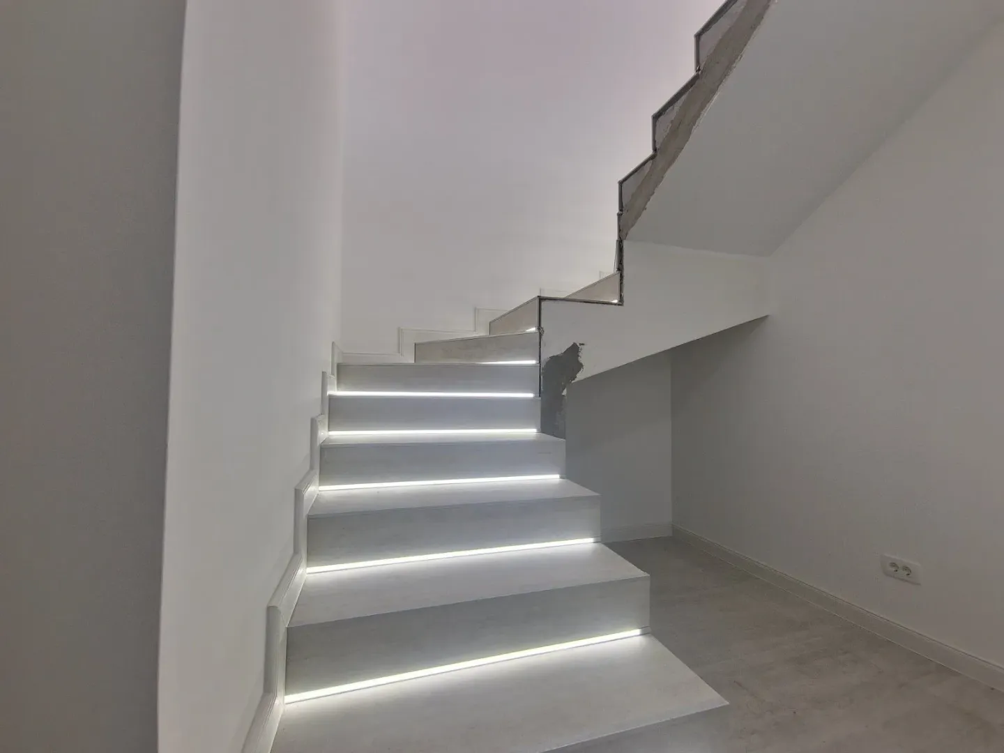 Rent, office space, 95m², Podgorica, Crna Gora