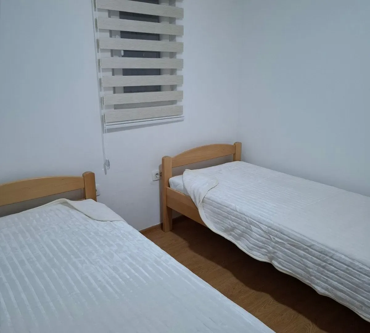Izdavanje, dvosoban stan, 50m², Masline, Podgorica