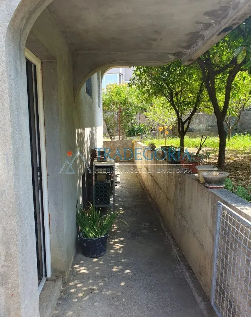 Prodaja, kuća, 330m², Bar, Crna Gora