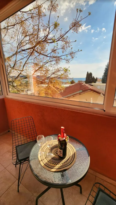 Rent, one bedroom apartment, 55m², Šušanj, Bar