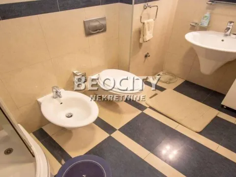 Izdavanje, trosoban stan, 95m², Autokomanda, Voždovac Sve Podlokacije - image 14