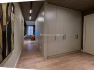 Izdavanje, trosoban stan, 89m², Savski Venac, Beograd - image 17