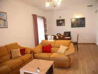 Prodaja, trosoban stan, 146m², Centar, Tivat - image 3