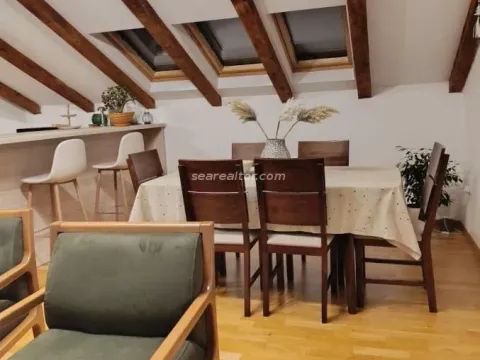 Izdavanje, trosoban stan, 111m², Tivat, Crna Gora - image 19