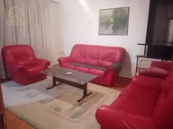 Izdavanje, trosoban stan, 74m², Bulevar, Niš - image 2