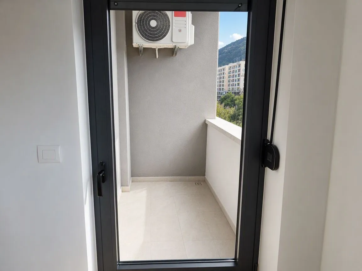 Prodaja, jednosoban stan, 45m², Bečići, Budva