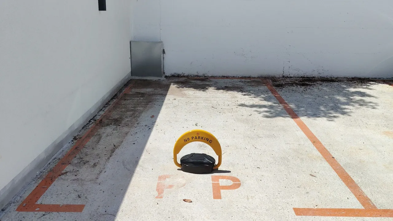 Prodaja, parking/garaža, 15m², Socijalno, Novi Sad Sve Podlokacije