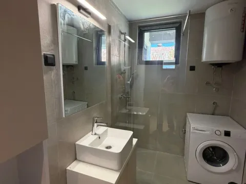 Izdavanje, jednosoban stan, 45m², Zabjelo, Podgorica - image 2