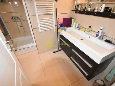 Rent, house, 212m², Donji Kokoti, Podgorica - image 33