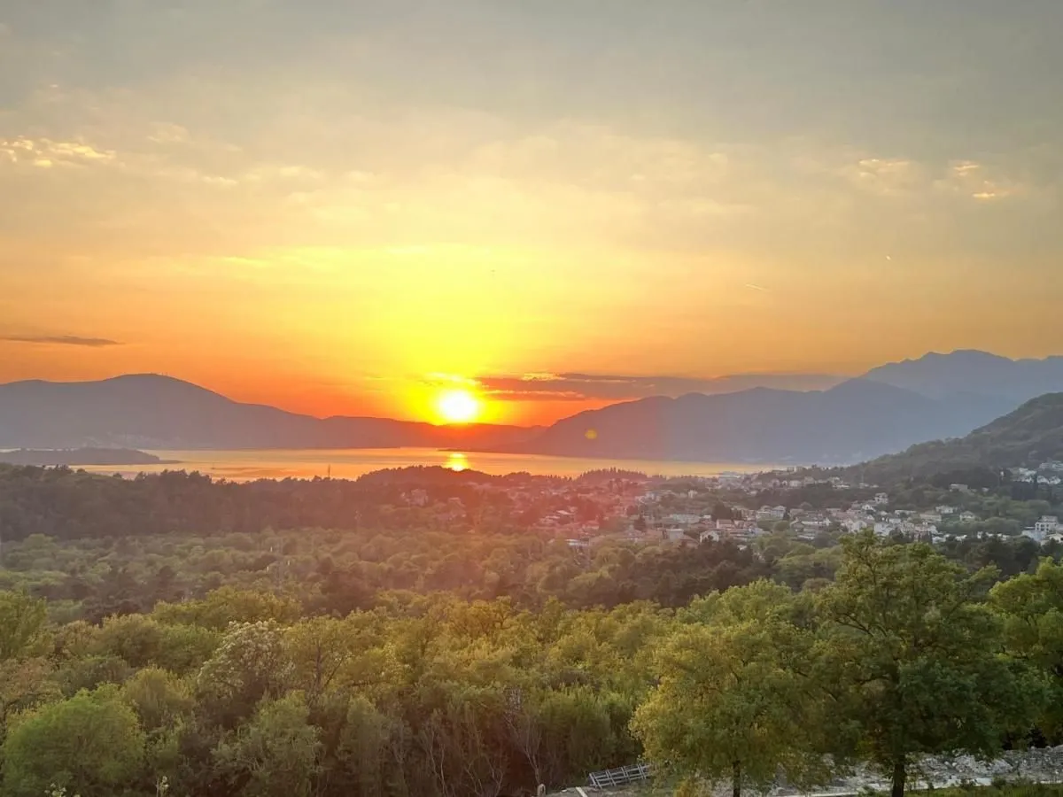 Prodaja, garsonjera, 35m², Tivat, Crna Gora