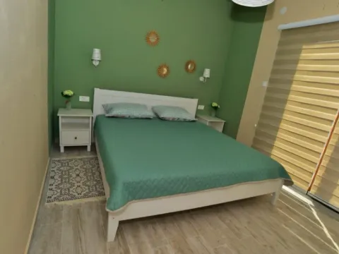 Izdavanje, kuća, 100m², Lješevići, Kotor - image 3