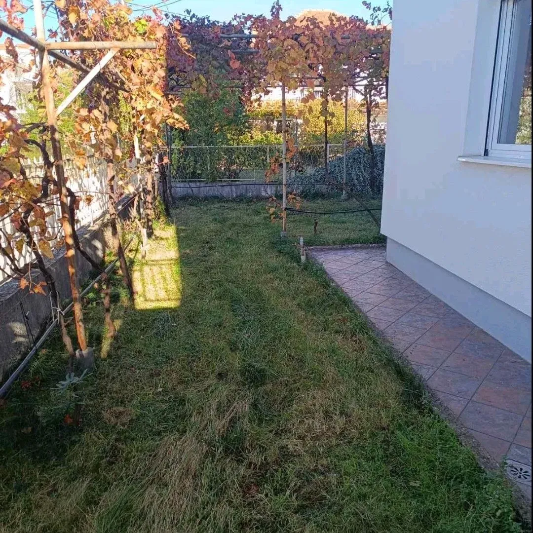 Rent, four bedroom apartment, 120m², Dalmatinska ulica, Podgorica