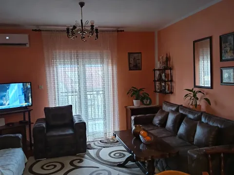 Prodaja, kuća, 237m², Topla, Herceg Novi - image 11