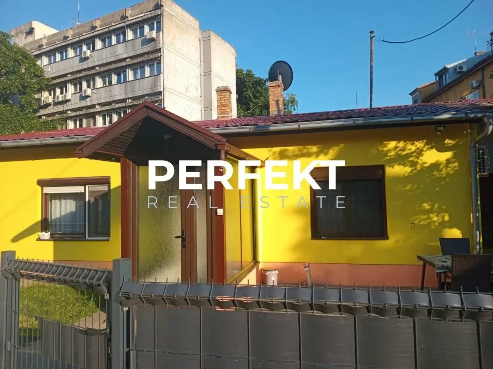 Sale, three bedroom apartment, 68m², Centar, Pančevo
