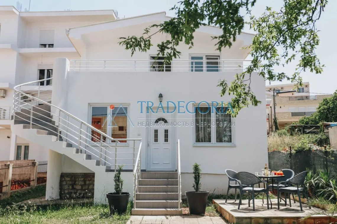 Prodaja, kuća, 112m², Dobra Voda, Bar