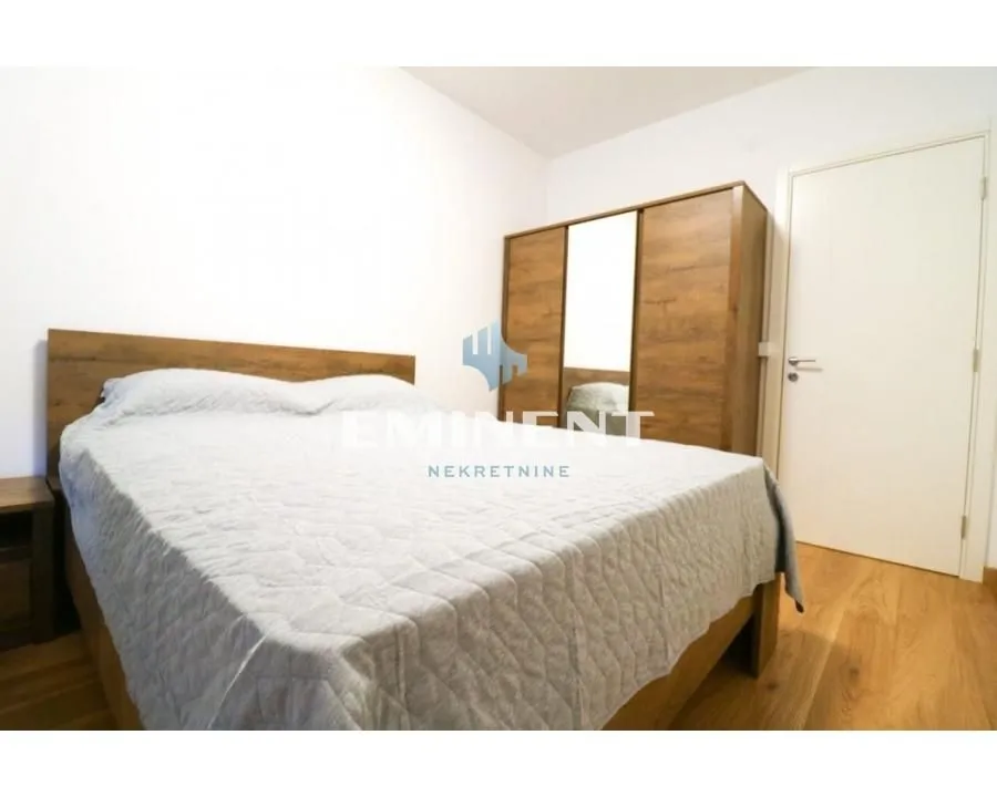 Izdavanje, dvosoban stan, 45m², Voždovac Sve Podlokacije, Beograd