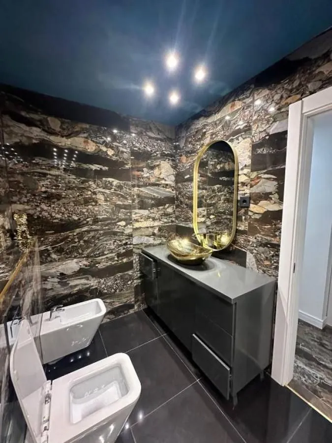 Prodaja, trosoban stan, 140m², Budva, Crna Gora