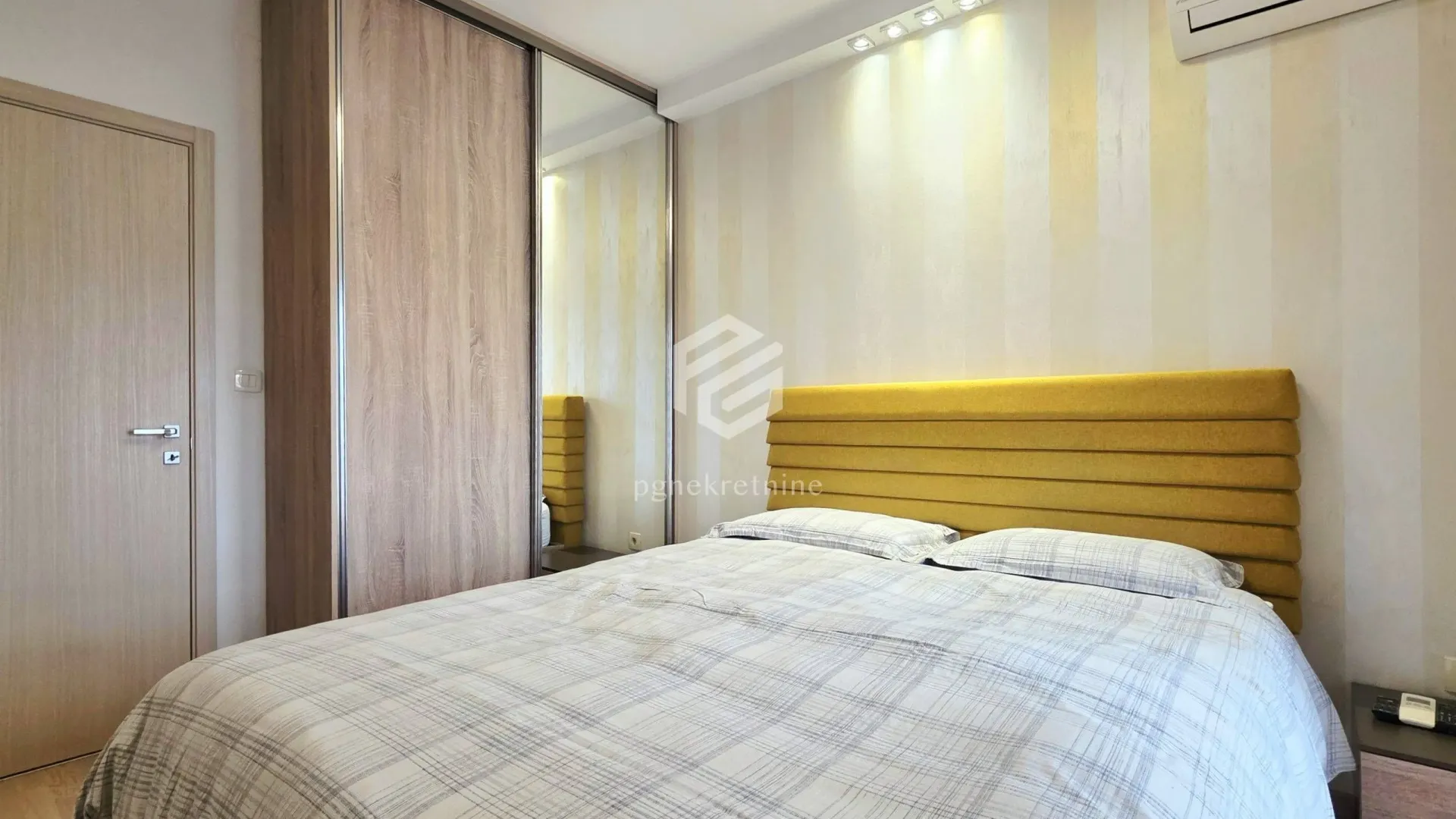 Rent, one bedroom apartment, 47m², City Kvart, Podgorica