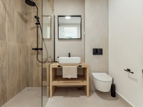 Rent, house, 250m², Blizikuće, Budva - image 10