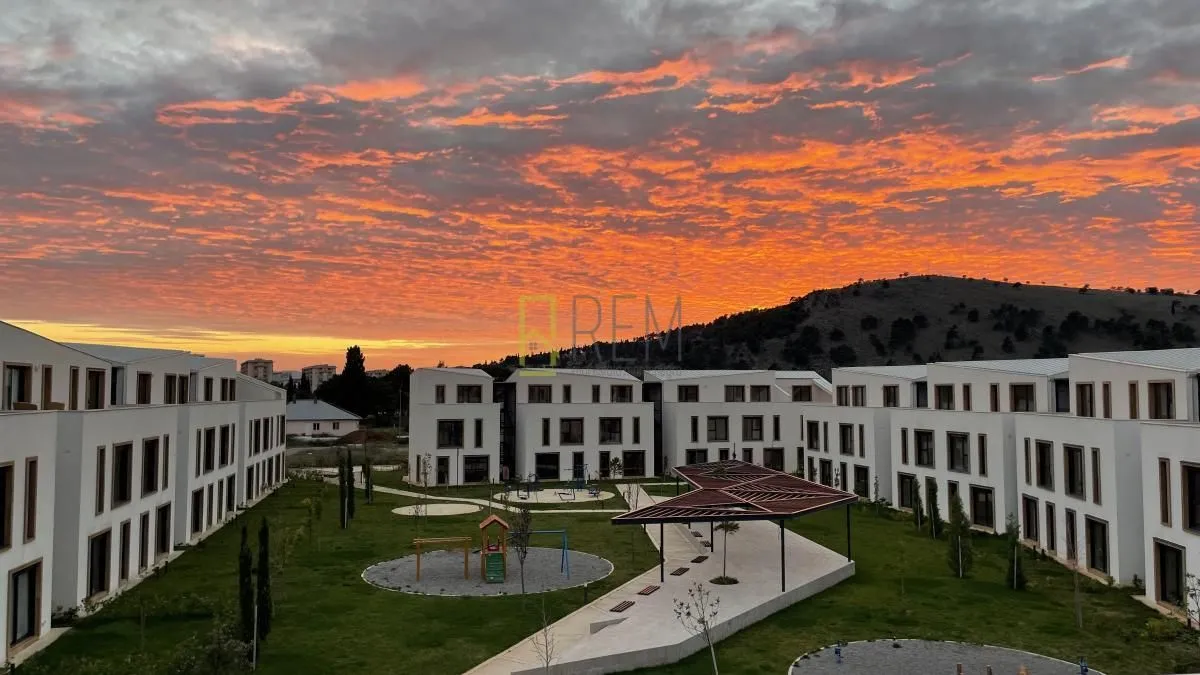 Prodaja, trosoban stan, 106m², Zagorič, Podgorica