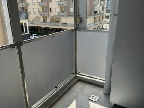 Izdavanje, jednosoban stan, 47m², City Kvart, Podgorica - image 4