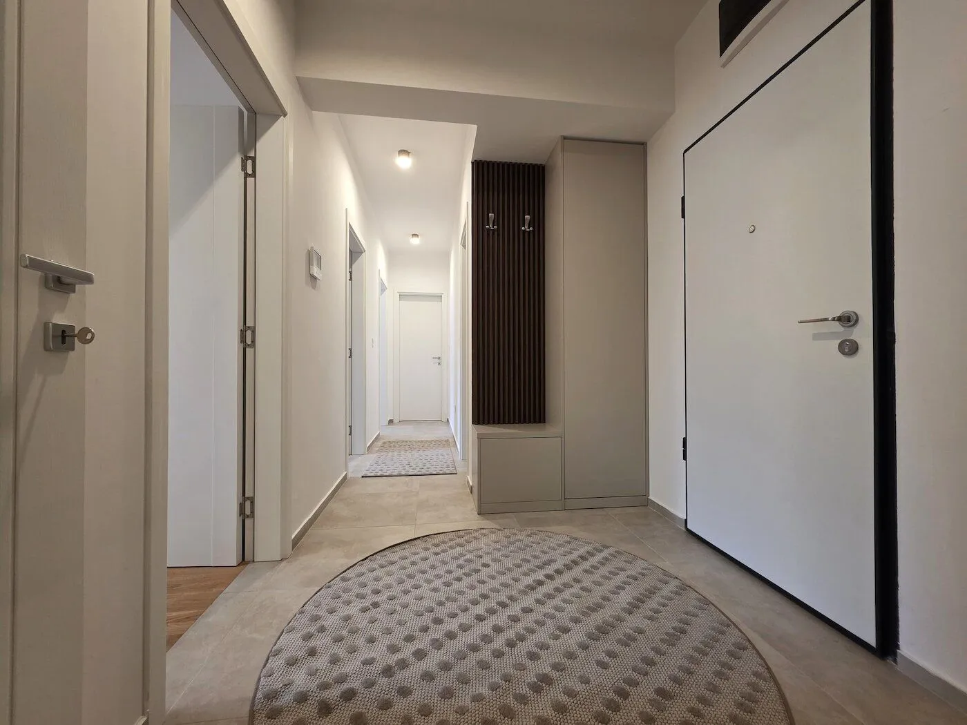 Rent, apartment, 82m², Stari Aerodrom, Podgorica