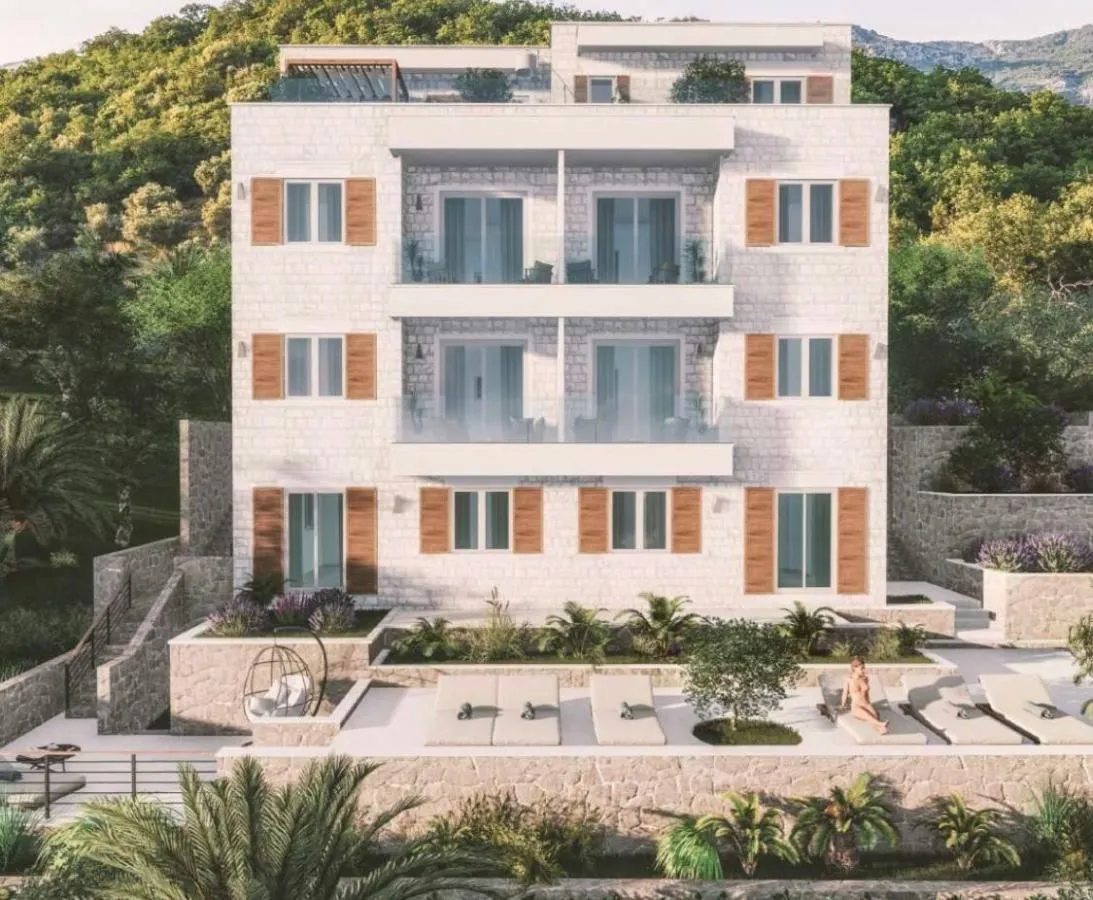 Sale, land lot, 1200m², Tivat, Crna Gora