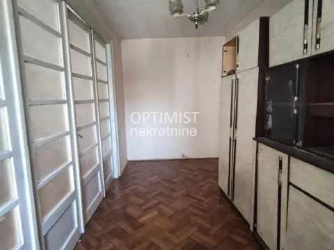Prodaja, trosoban stan, 77m², Stari Grad, Beograd - image 8