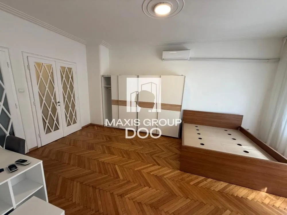 Rent, apartment, 120m², Slavija, Vračar Sve Podlokacije