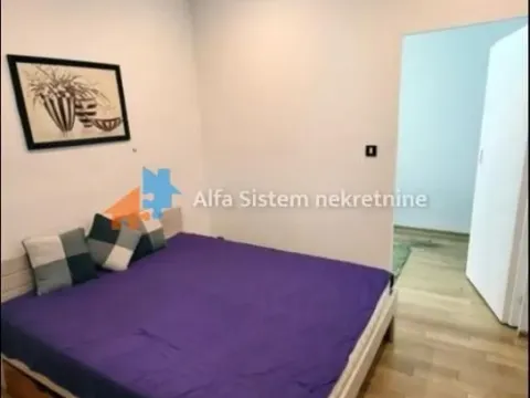 Rent, two bedroom apartment, 45m², Stari Grad, Beograd - image 10