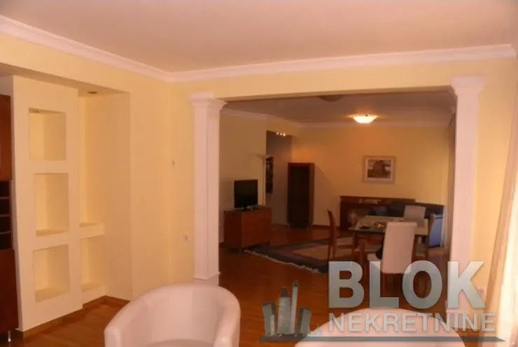 Rent, three bedroom apartment, 140m², Preko Morače, Podgorica