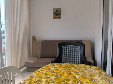 Sale, two bedroom apartment, 65m², Bečići, Budva - image 9