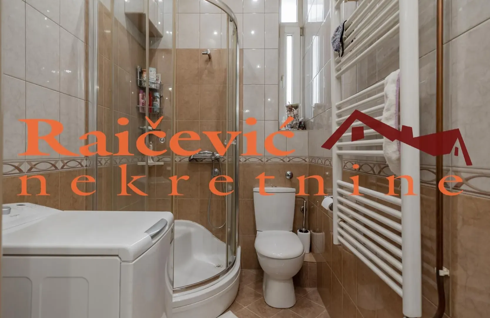 Prodaja, trosoban stan, 86m², Cvetni Trg, Vračar Sve Podlokacije