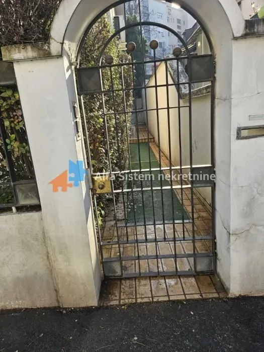 Rent, two bedroom apartment, 50m², Autokomanda, Voždovac Sve Podlokacije