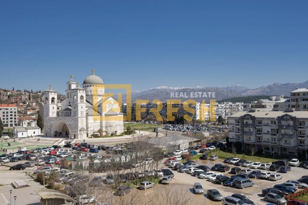 Rent, one bedroom apartment, 100m², Preko Morače, Podgorica