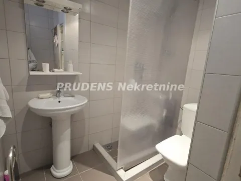 Sale, three bedroom apartment, 84m², Filmski Grad, Beograd - image 16