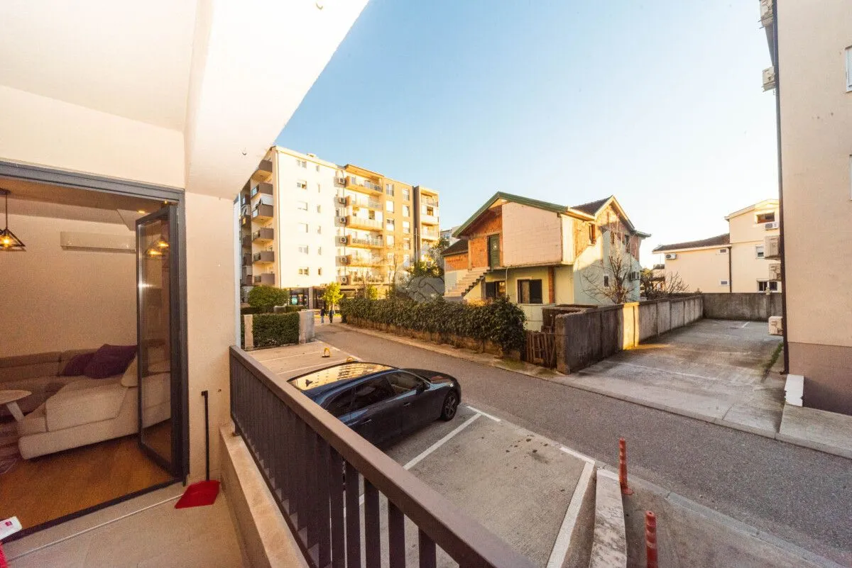 Rent, two bedroom apartment, 65m², Blok 9, Podgorica