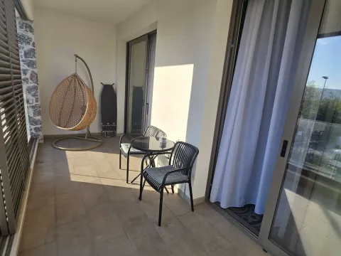 Rent, one bedroom apartment, 45m², Dumidran, Tivat - image 14