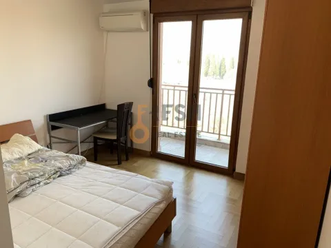 Prodaja, četvorosoban stan, 154m², Krivi Most, Podgorica - image 7