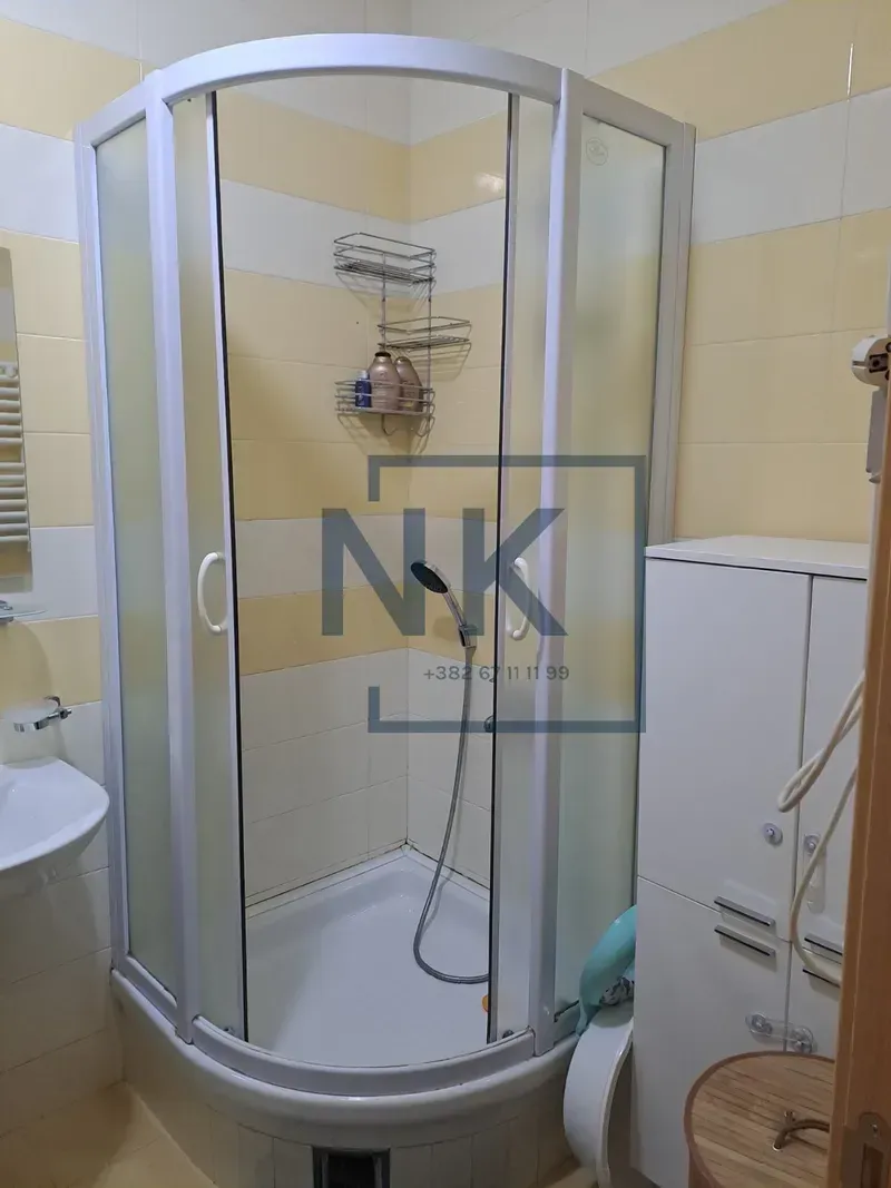 Izdavanje, dvosoban stan, 65m², Tuški Put, Podgorica