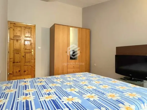 Izdavanje, trosoban stan, 130m², Zabjelo, Podgorica - image 10