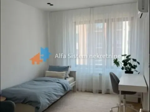 Izdavanje, četvorosoban stan, 112m², Stari Grad, Beograd - image 10