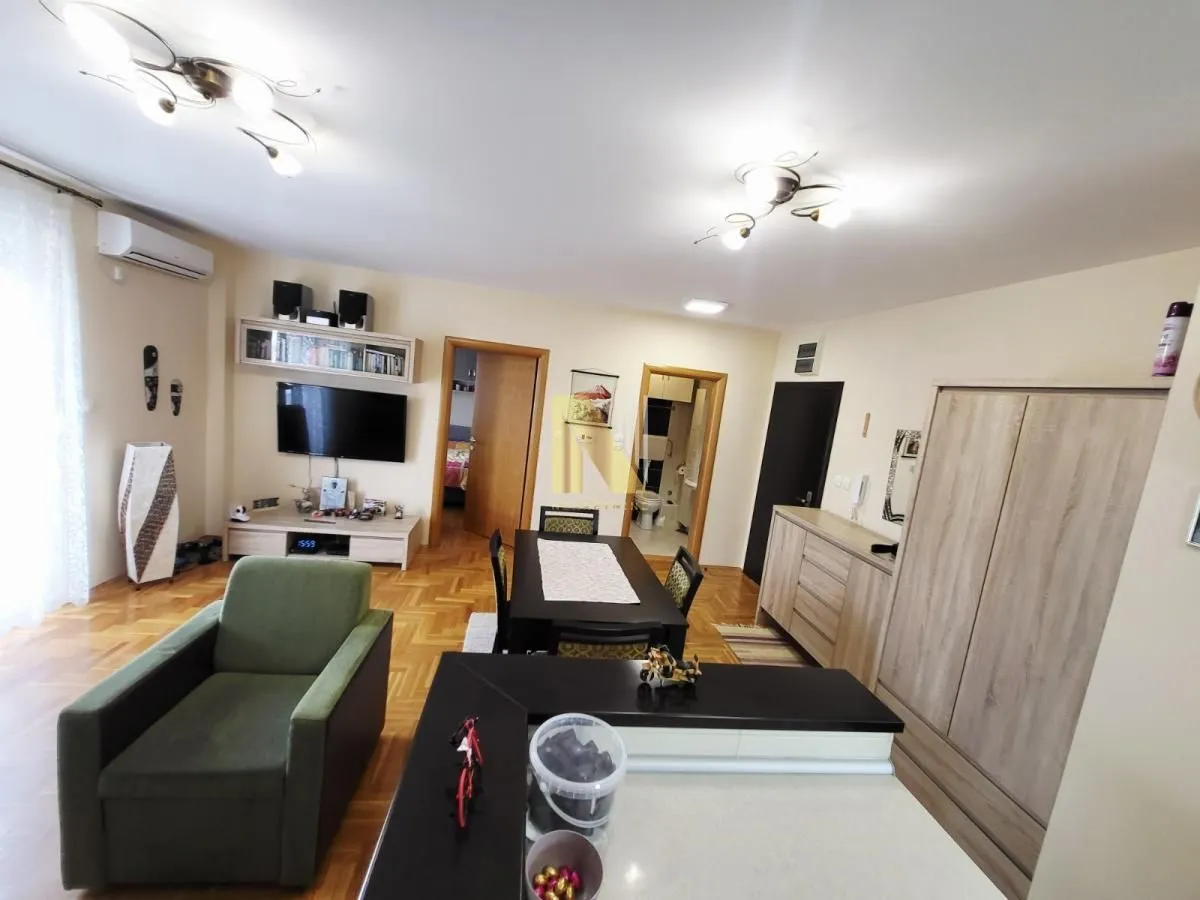 Prodaja, dvosoban stan, 43m², Podbara, Novi Sad Sve Podlokacije