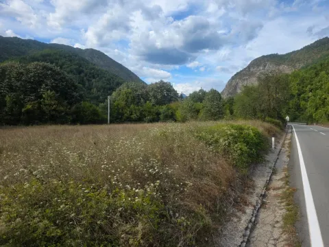 Zemljište in Međuriječje