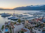 Prodaja, dvosoban stan, 135m², Porto Montenegro, Tivat - image 5