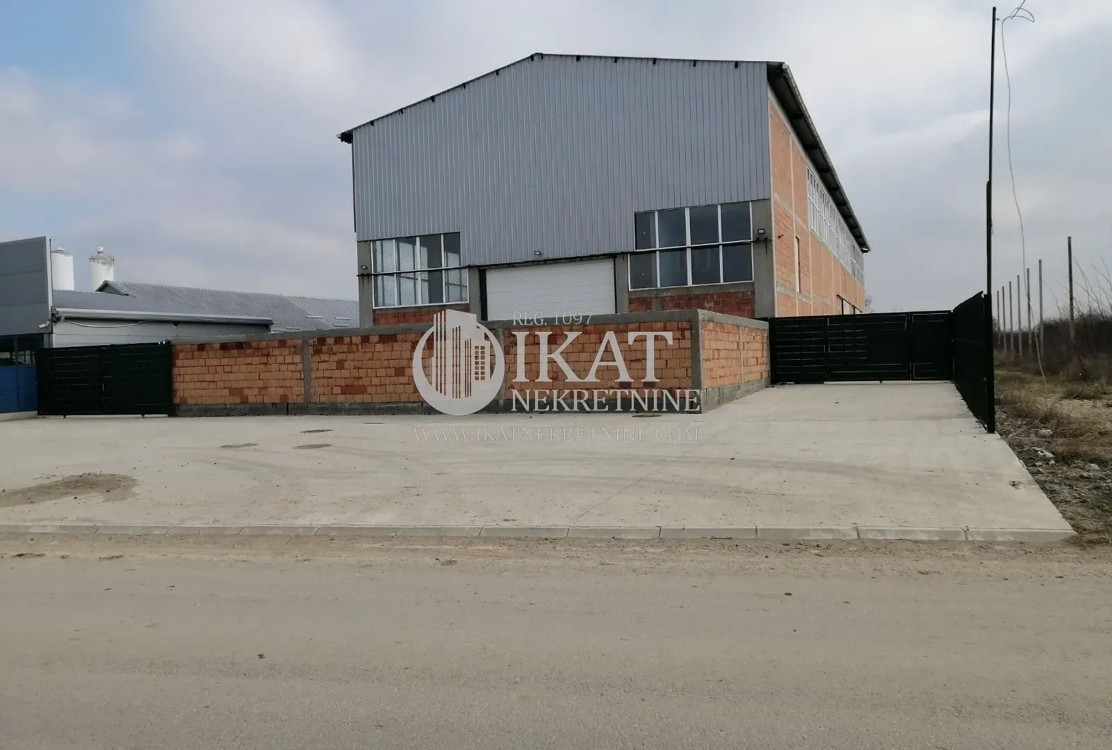 Rent, office space, 800m², Obrenovac, Beograd