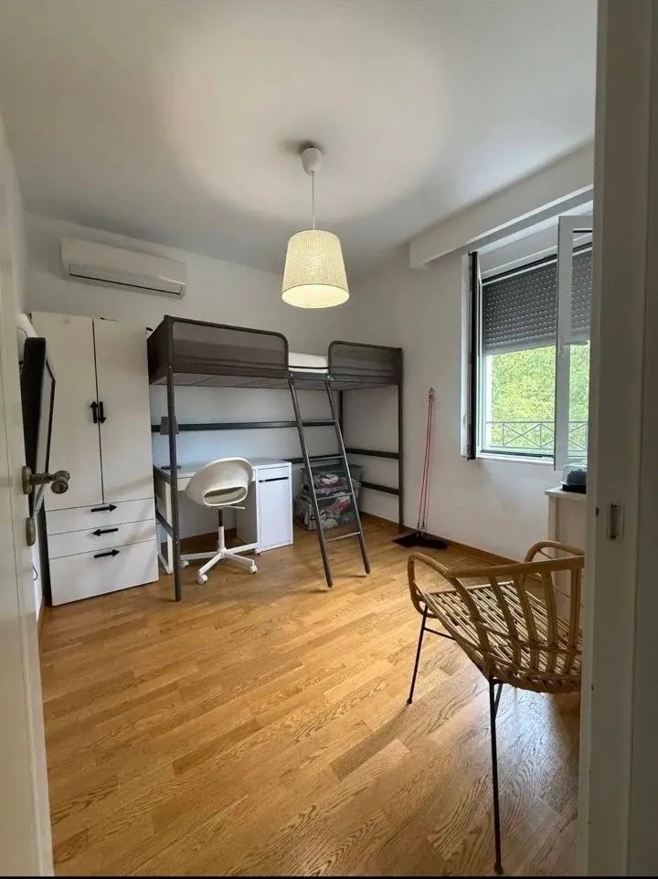 Prodaja, trosoban stan, 68m², Centar, Podgorica