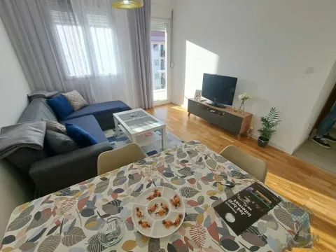 Rent, one bedroom apartment, 40m², Zabjelo, Podgorica - image 2